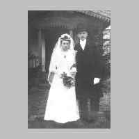 022-0466 Das Brautpaar August Rohmann und Maria, geb. Thiele, in Goldbach 1919.jpg